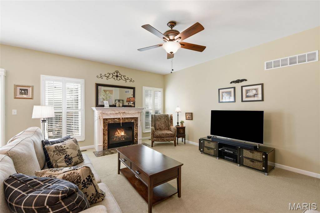 473 Angelique PL, St Charles, MO 63303