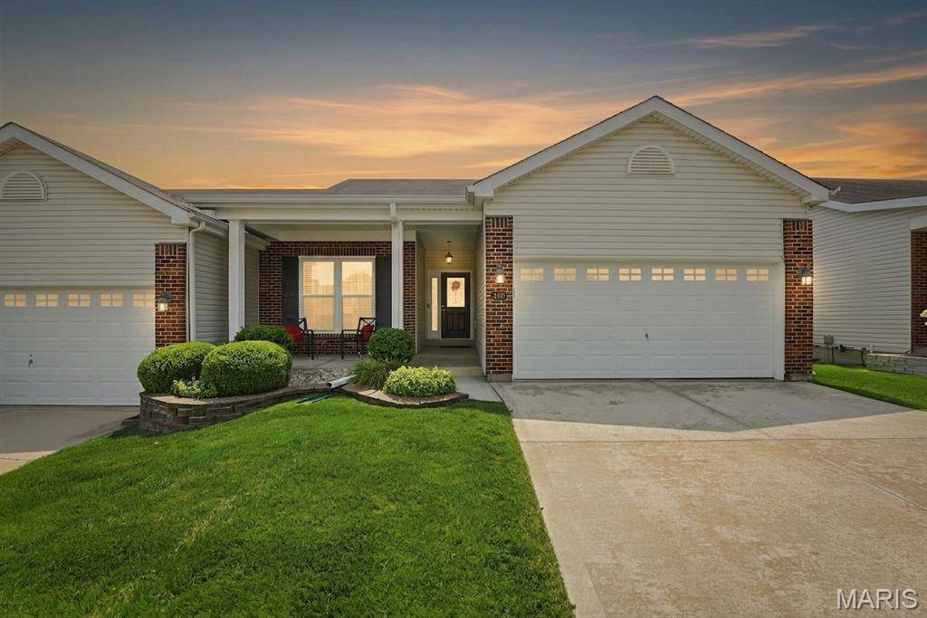 473 Angelique PL, St Charles, MO 63303