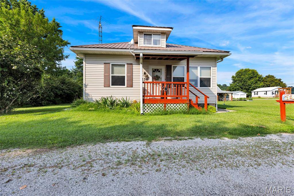 236 Main ST, Fults, IL 62244