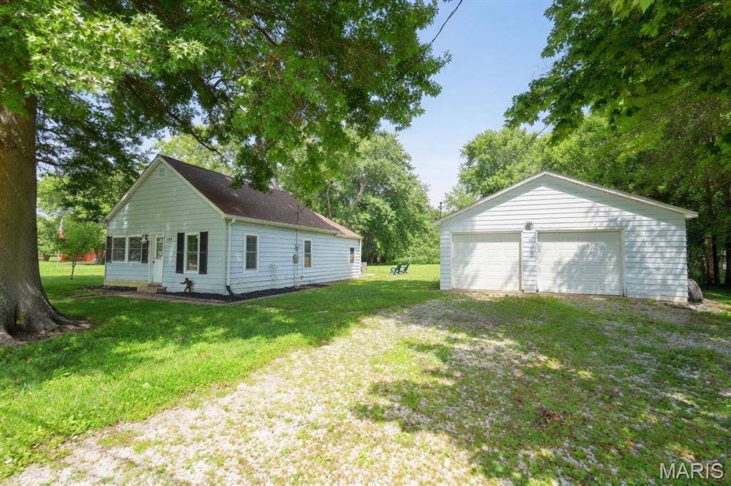 1204 Williamson AVE, Williamson, IL 62088