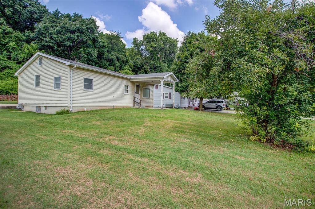 404 N 4th ST, Kampsville, IL 62053
