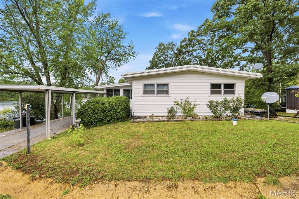 10150 Demick DR, Mineral Point, MO 63660