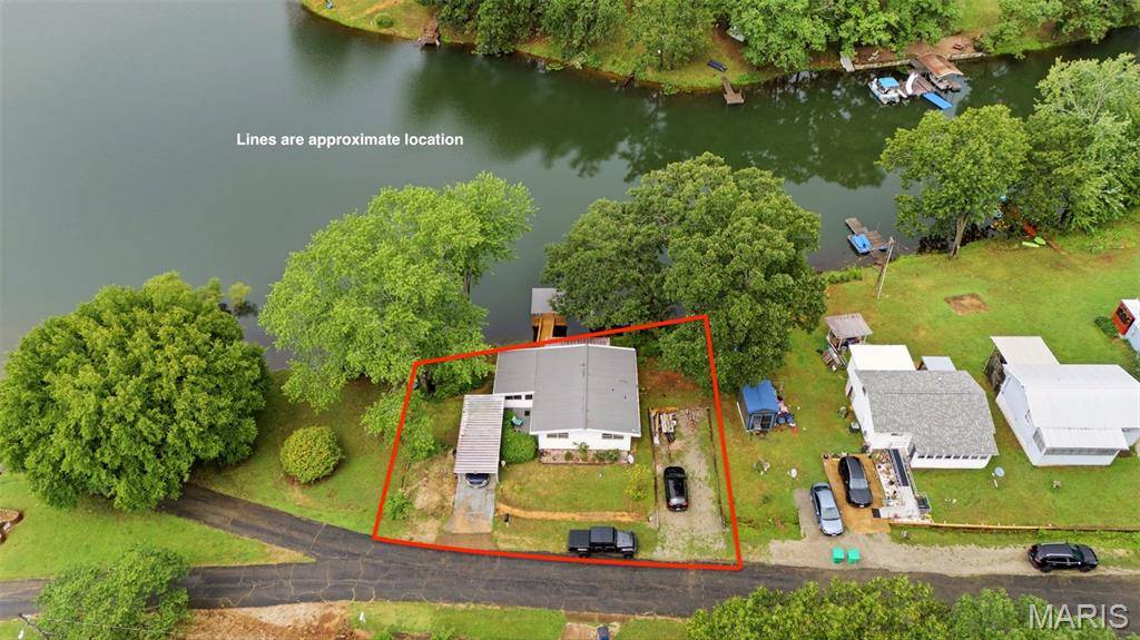 10150 Demick DR, Mineral Point, MO 63660