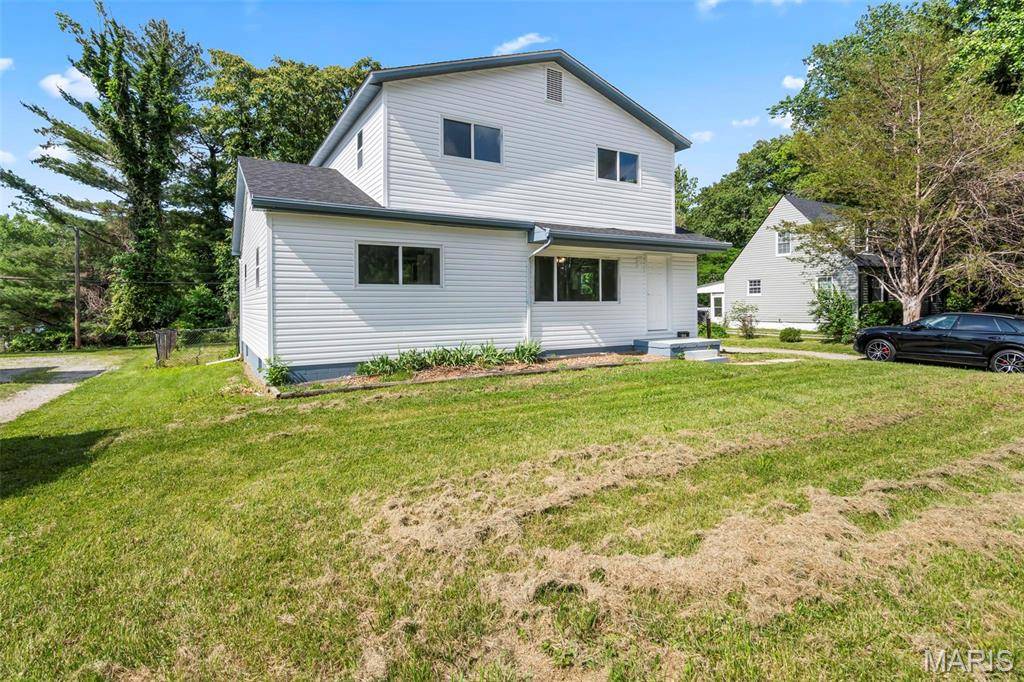 6005 North Belt West, Belleville, IL 62223