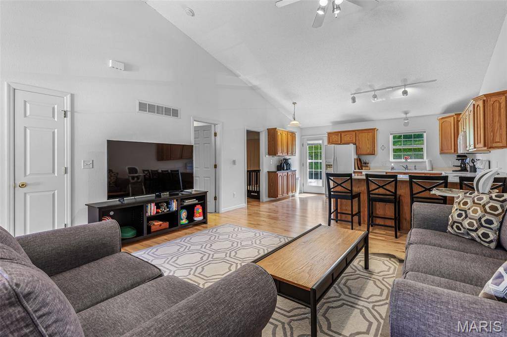 1252 Denali DR, Festus, MO 63028
