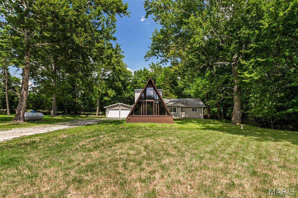 5993 Grandview RD, House Springs, MO 63051