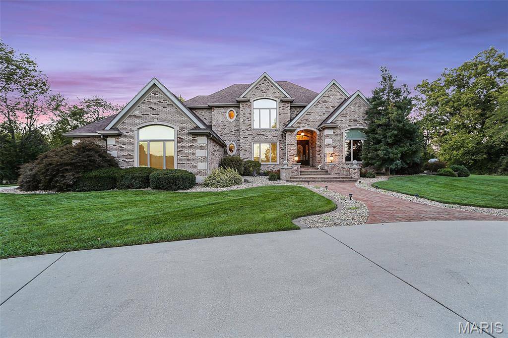 614 Lower Marine RD, Troy, IL 62294