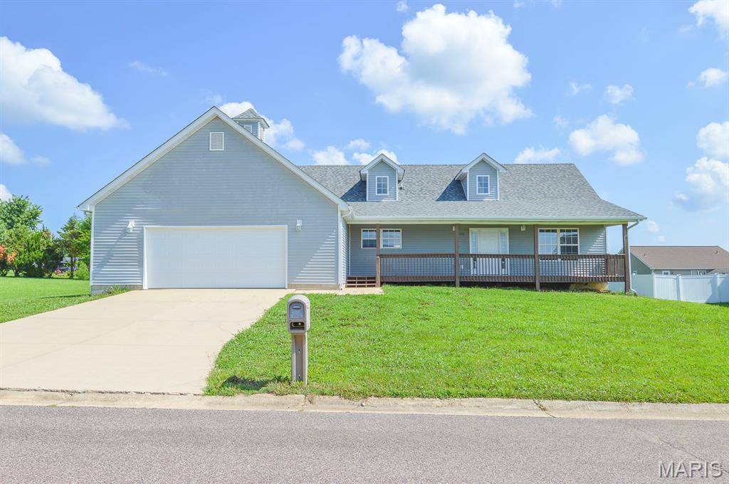1031 Franklin CT, Sullivan, MO 63080