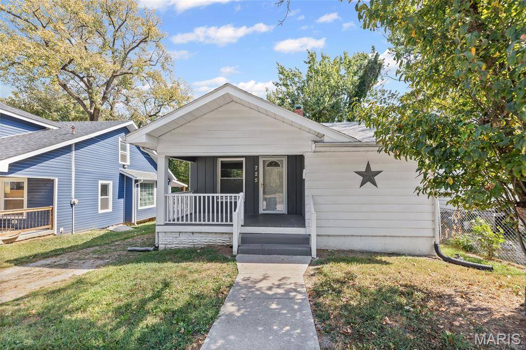 725 Park DR, Alton, IL 62002
