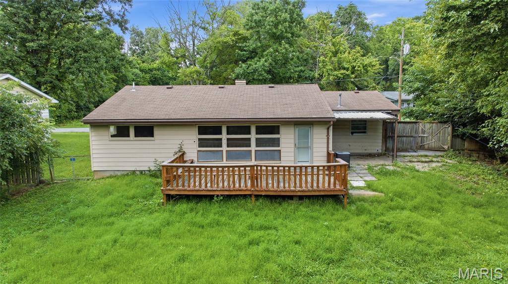 620 Belvedere DR, Belleville, IL 62223