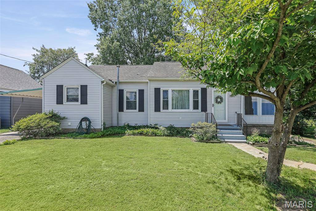 506 St Louis, Pinckneyville, IL 62274