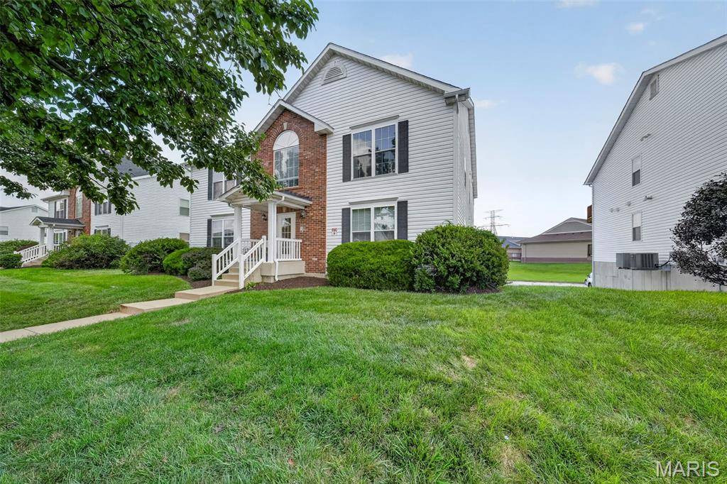 618 Homerun DR, O'fallon, MO 63366