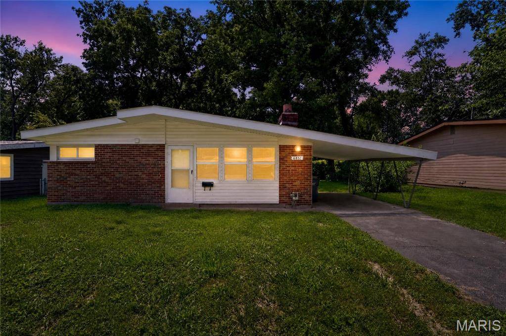 6851 Woodhurst DR, Berkeley, MO 63134