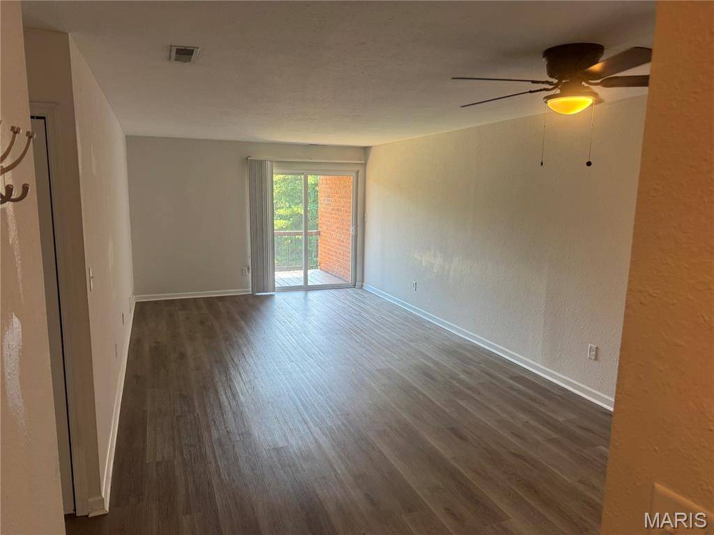 1966 Hunting Lake CT #201, Kirkwood, MO 63122