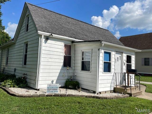 405 S Clinton ST, New Athens, IL 62264