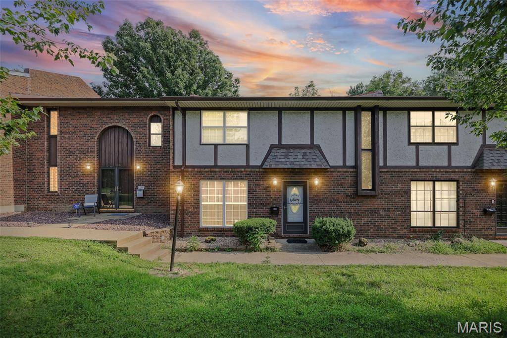 1229 N 17th ST #16, Belleville, IL 62226