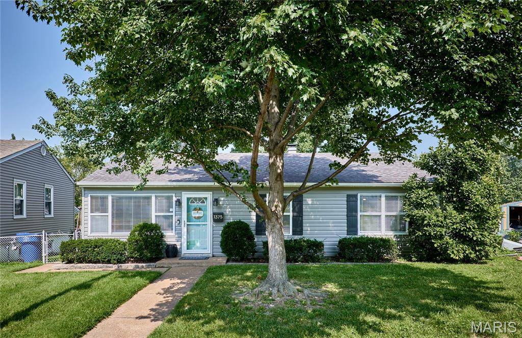 1375 Mobile CT, St Louis, MO 63139