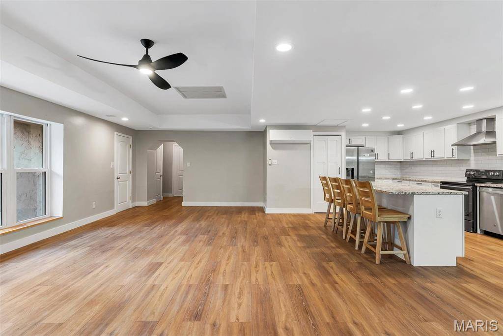 2099 Stoney Ridge TRL, House Springs, MO 63051