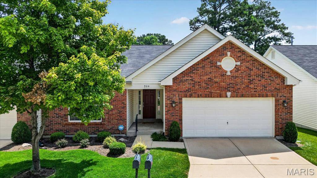 704 Villas Estates DR, Unincorporated, MO 63026