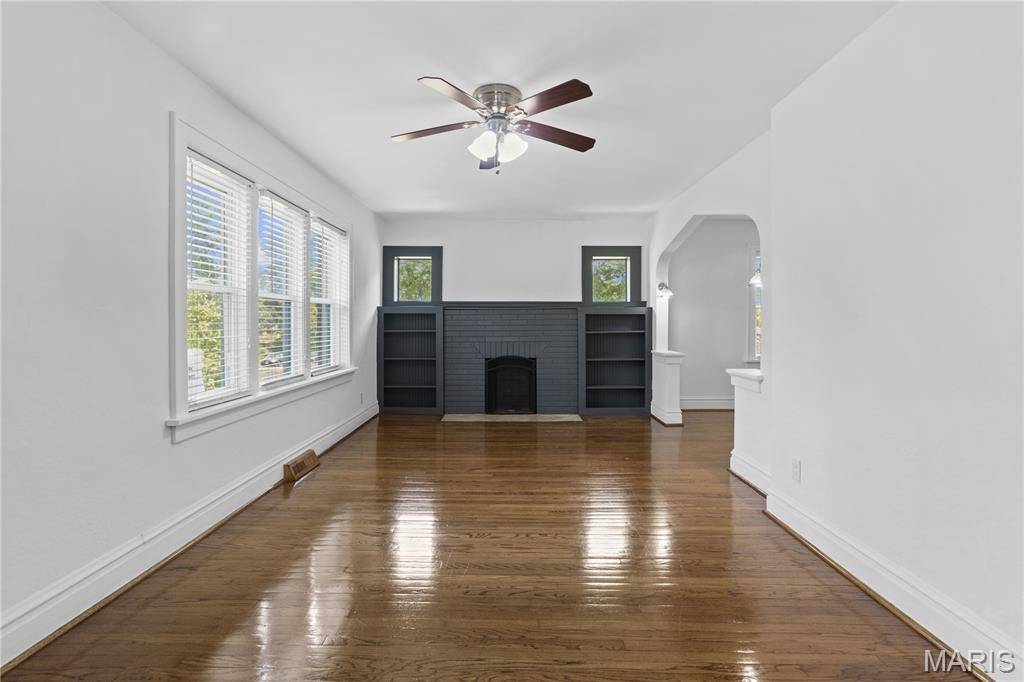 1272 Pennsylvania AVE, St Louis, MO 63130