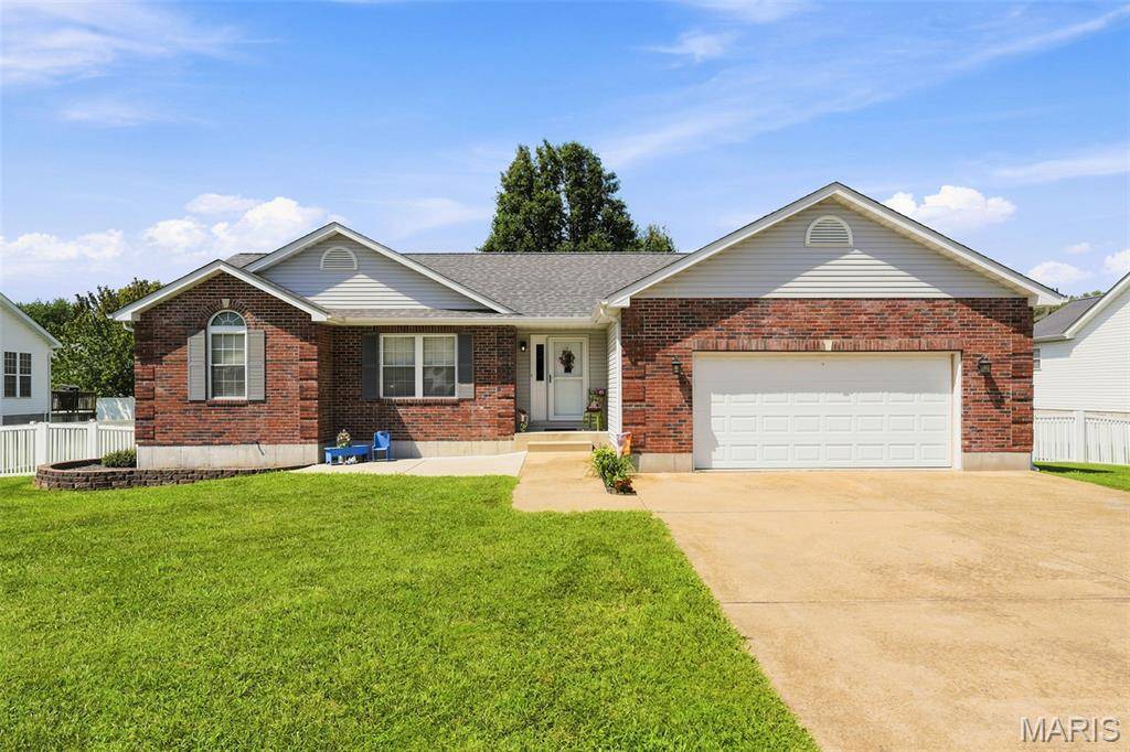 507 Cobblestone CT, Farmington, MO 63640
