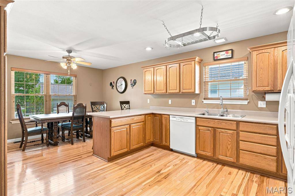 507 Cobblestone CT, Farmington, MO 63640