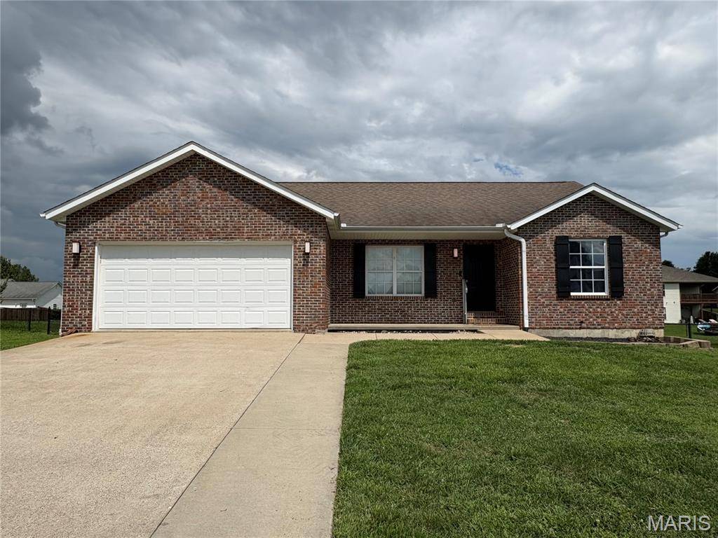 181 Glen DR, Jackson, MO 63755