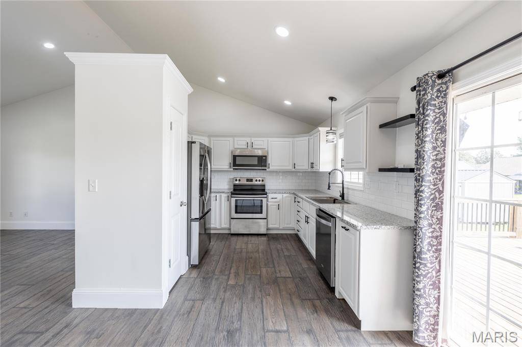 181 Glen DR, Jackson, MO 63755