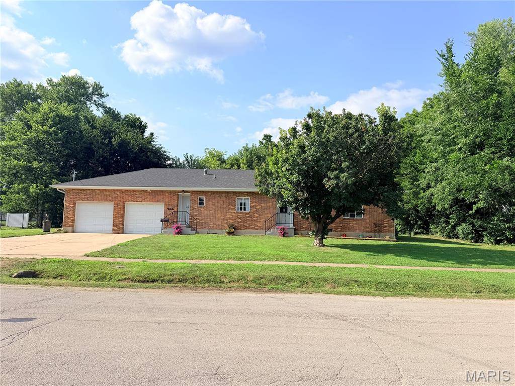 415 W Maple ST, Mexico, MO 65265