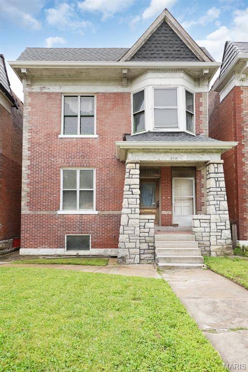 5718 Etzel AVE, St Louis, MO 63112