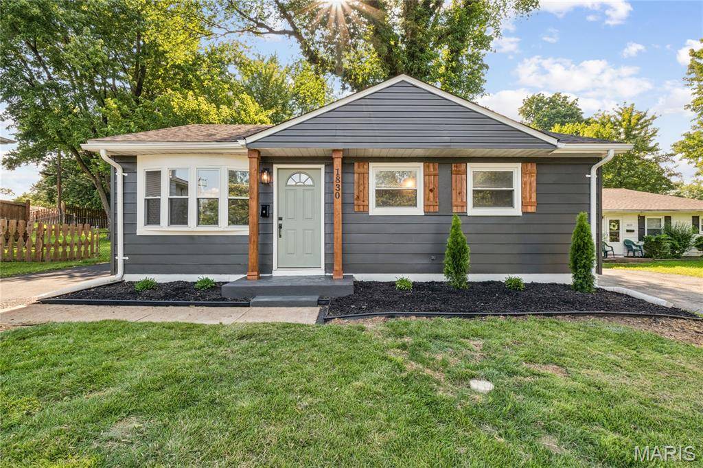 1830 Washington ST, Florissant, MO 63033