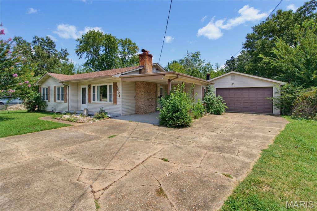 2024 N 14th ST, Poplar Bluff, MO 63901