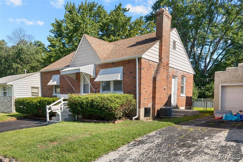 9533 Muriel AVE, Overland, MO 63114