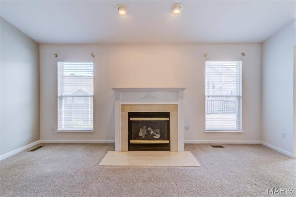 340 McIntyre CT, Wentzville, MO 63385