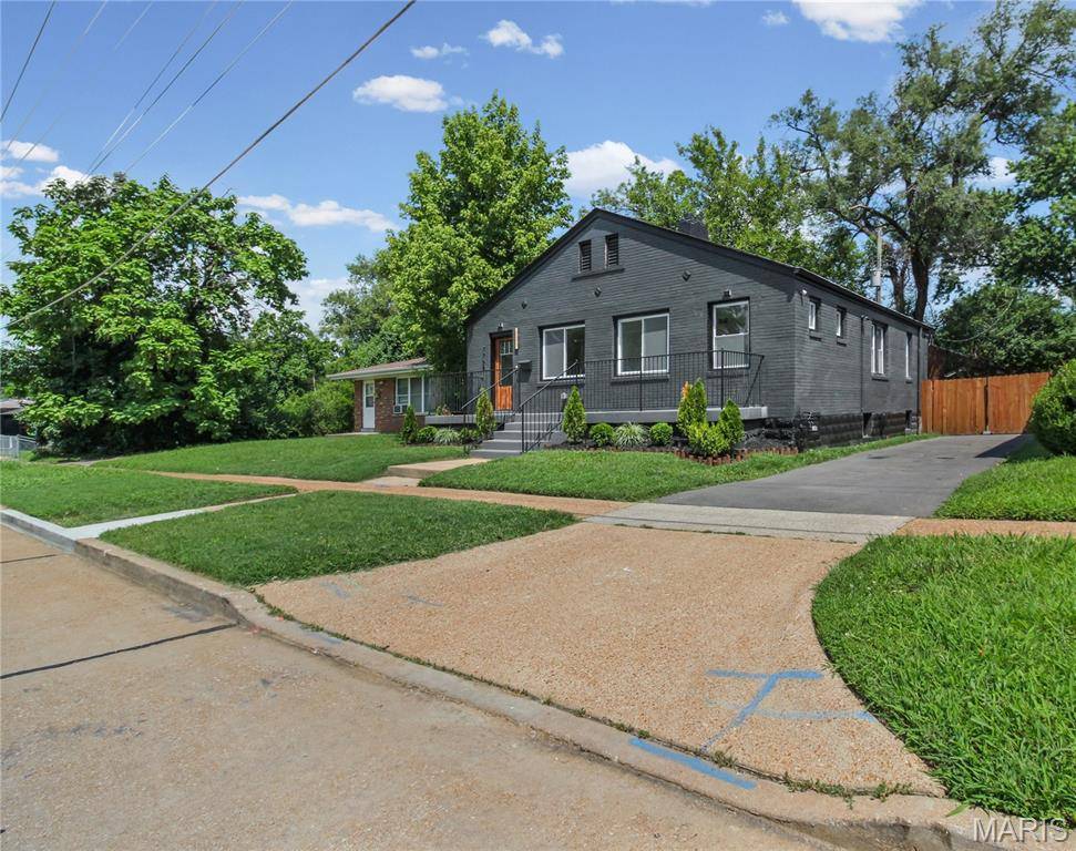 7705 W Bruno AVE, Richmond Heights, MO 63117