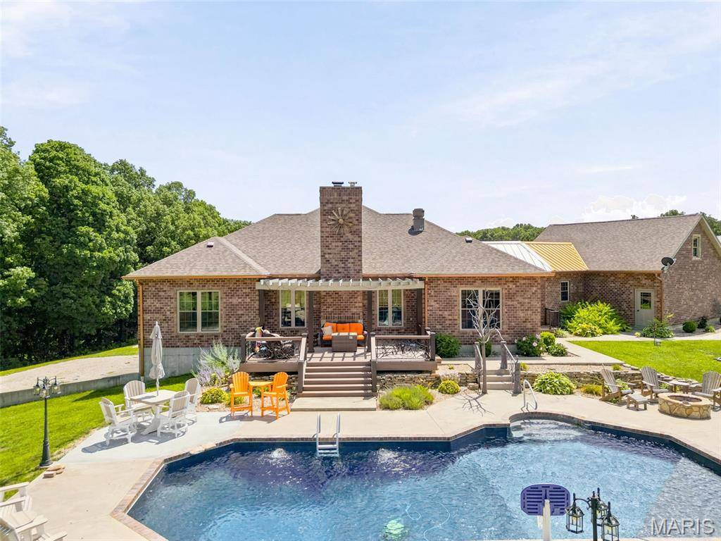 4179 Highway EE, Owensville, MO 65066