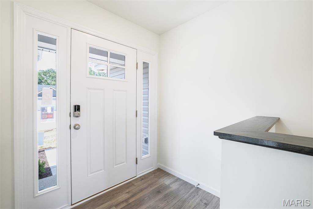 6 Panda CT, House Springs, MO 63051