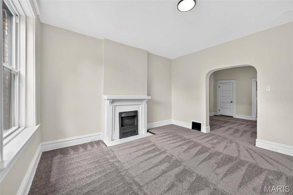 3234 Michigan AVE, St Louis, MO 63118