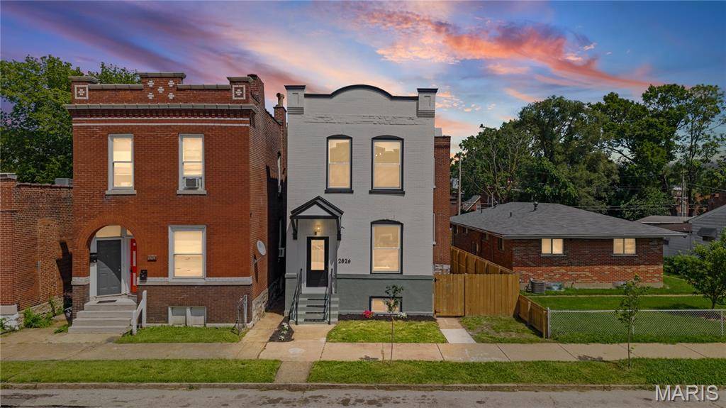 2826 Iowa AVE, St Louis, MO 63118