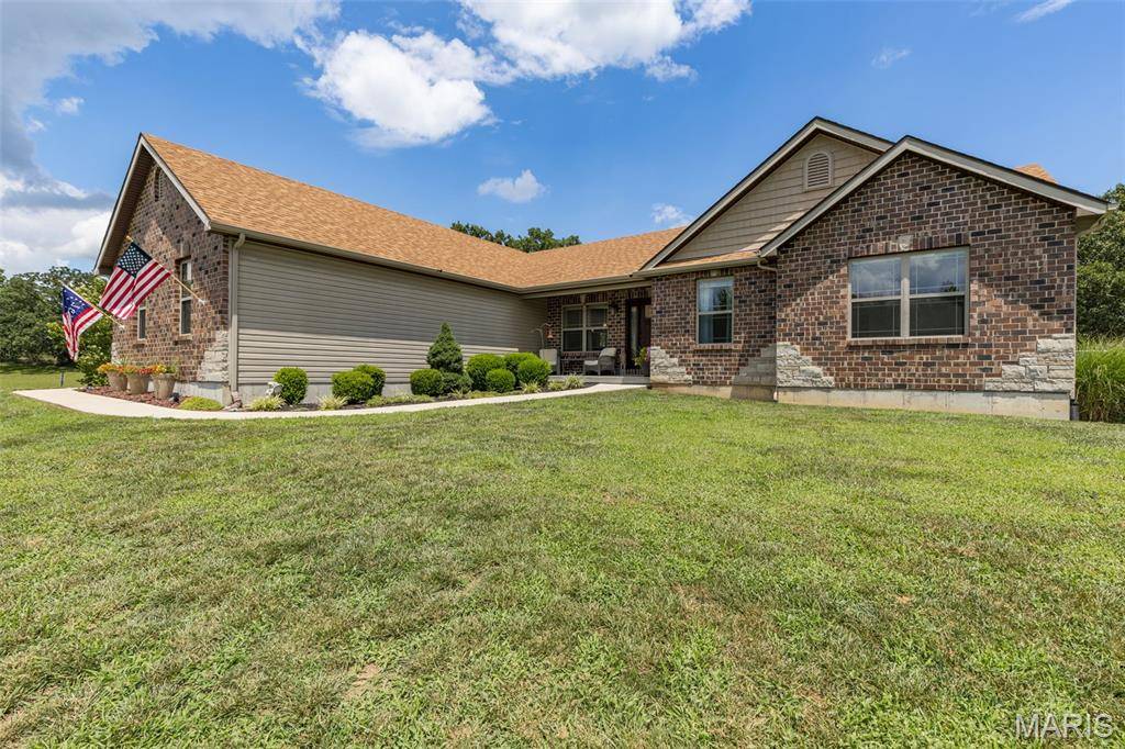 4425 Johnson Ridge Estates RD, Bloomsdale, MO 63627