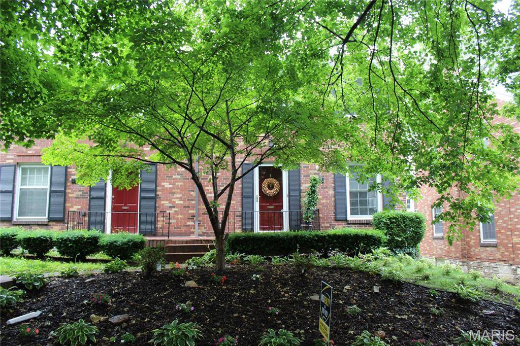 1119 Sanford AVE, St Louis, MO 63139