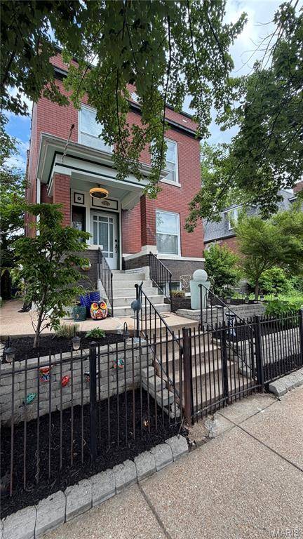 4349 Gibson AVE, St Louis, MO 63110