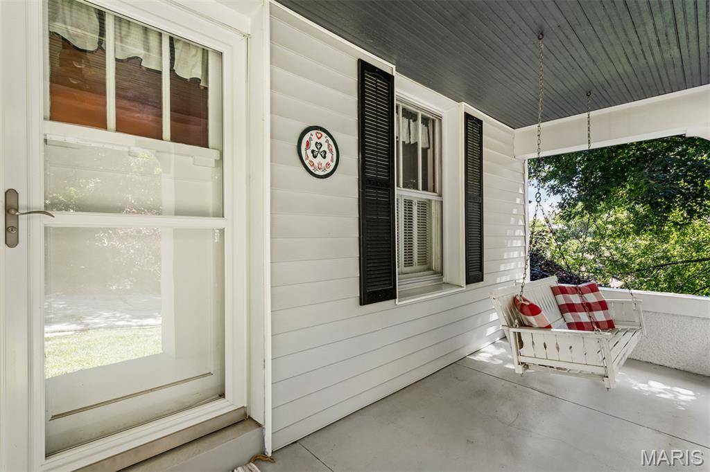 273 Old Sulphur Spring RD, Manchester, MO 63021