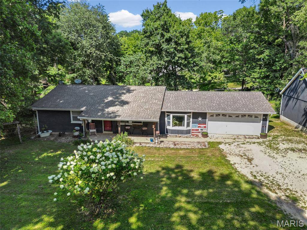 9175 Jones Creek RD, Dittmer, MO 63023