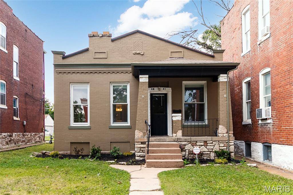 3841 Michigan AVE, St Louis, MO 63118