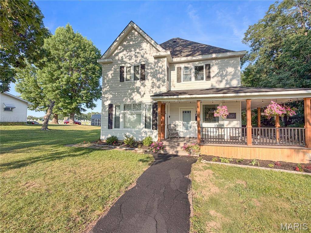 515 N Main Cross ST, Bowling Green, MO 63334
