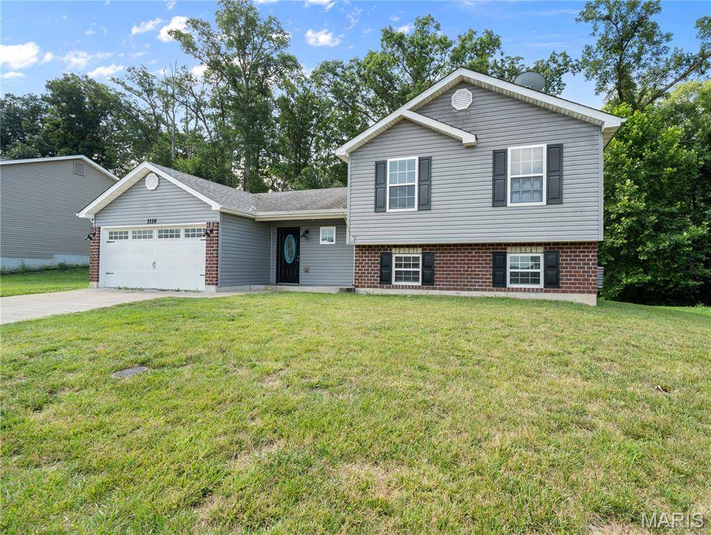 1116 Marathon DR, Foristell, MO 63348
