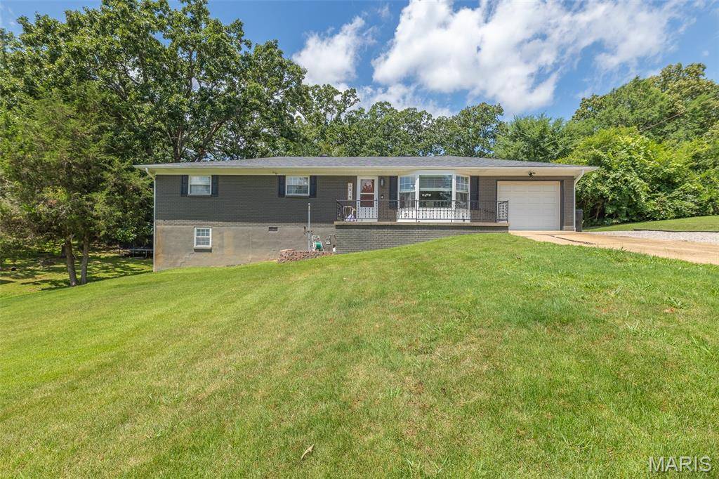 2519 W Avondale ST, Poplar Bluff, MO 63901