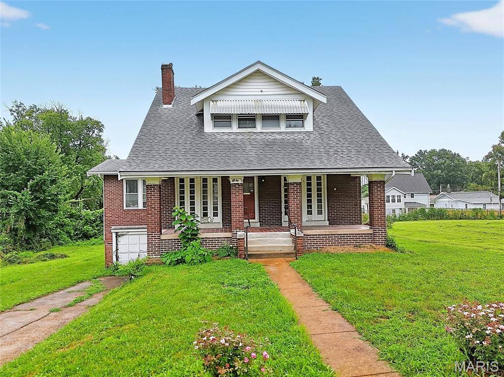 3734 Salome AVE, St Louis, MO 63121