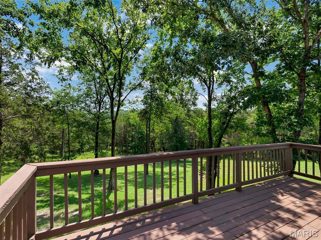 2025 McNamee RD, Pacific, MO 63069